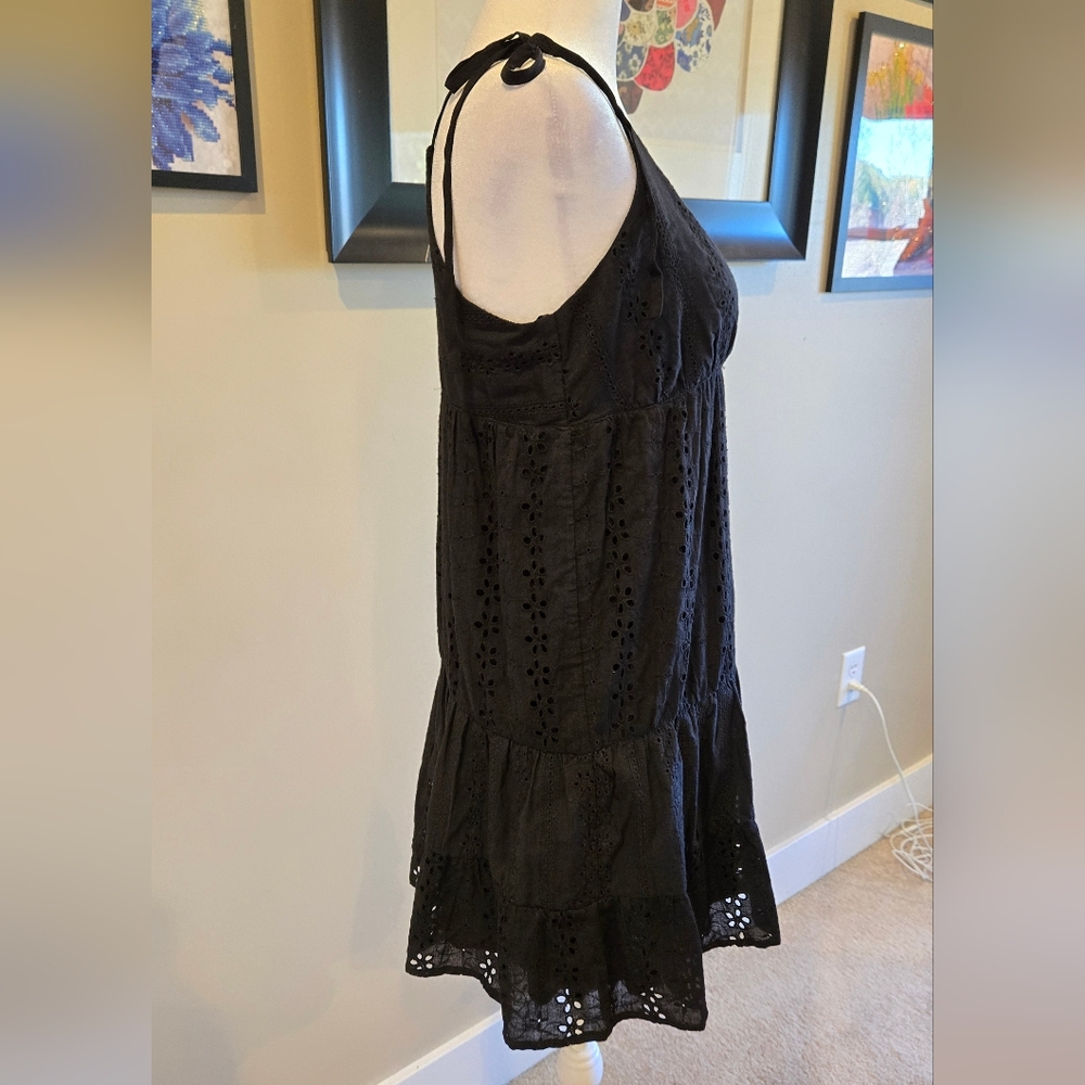 Lulu's S Black Spaghetti Strap V Neck Cotton Eyelet Sundress With Ruffle Hem - Picture 2 of 7